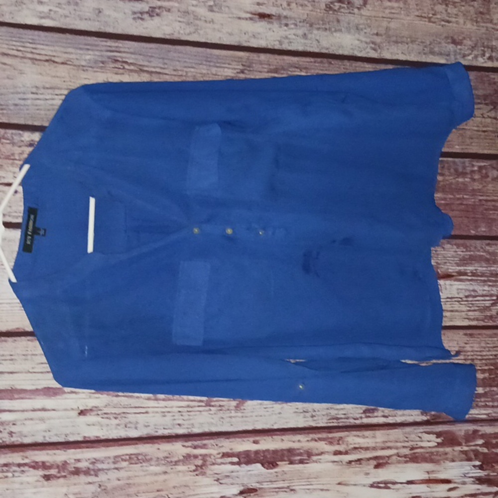 Long sleeve blue tunic